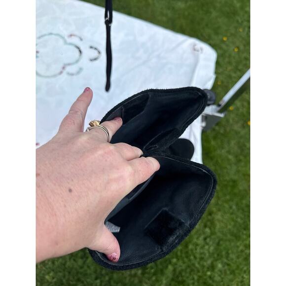 Ugg Black leather boots - Picture 9 of 9